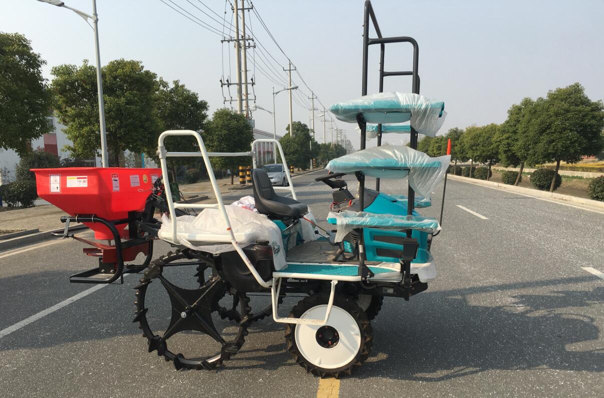 久保田插秧機(jī)后置撒肥機(jī)